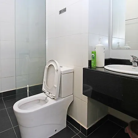 Bernard Holiday Home @ Imperial Suites Kuching Exterior photo