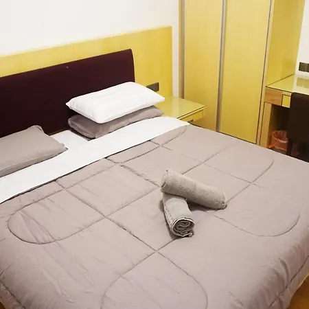 Bernard Holiday Home @ Imperial Suites Kuching Exterior photo
